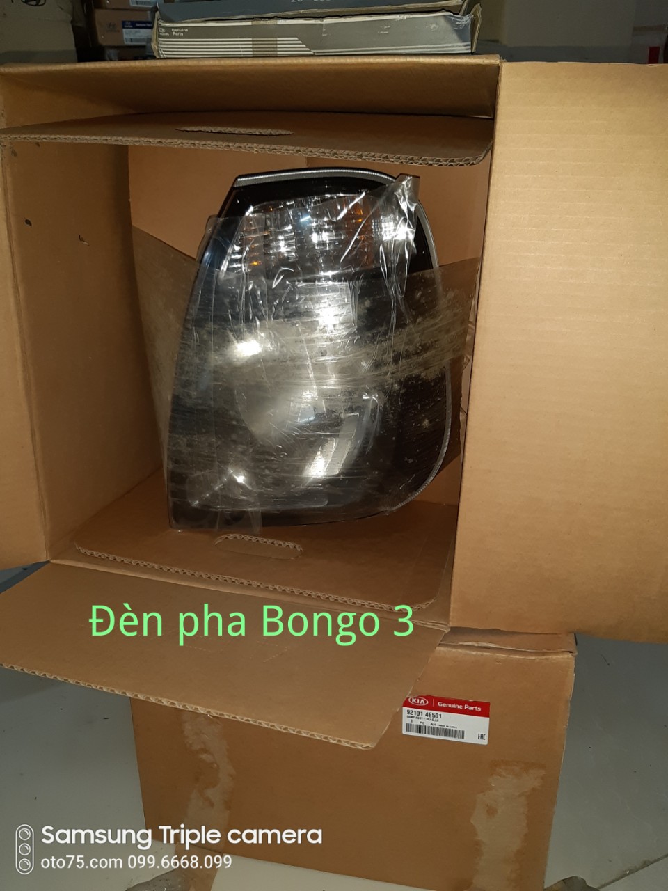 Đèn pha Bongo 3 921014E501
