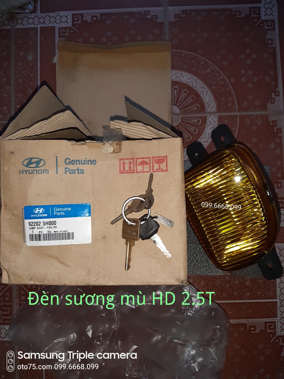 Đèn sương mù  HD 2.5T 922025H000